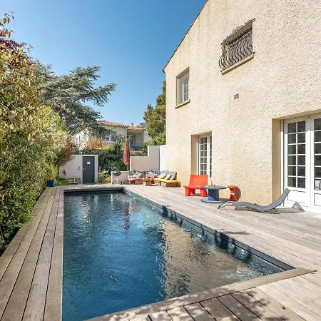 Holiday La Maison Des Arts By Interhome Holiday home Narbonne