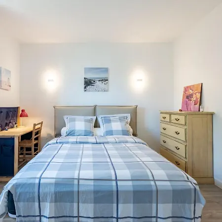 Holiday La Maison Des Arts By Interhome *