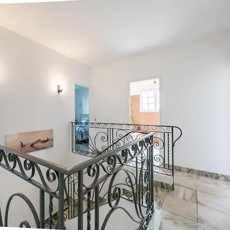 Holiday home Holiday La Maison Des Arts By Interhome *